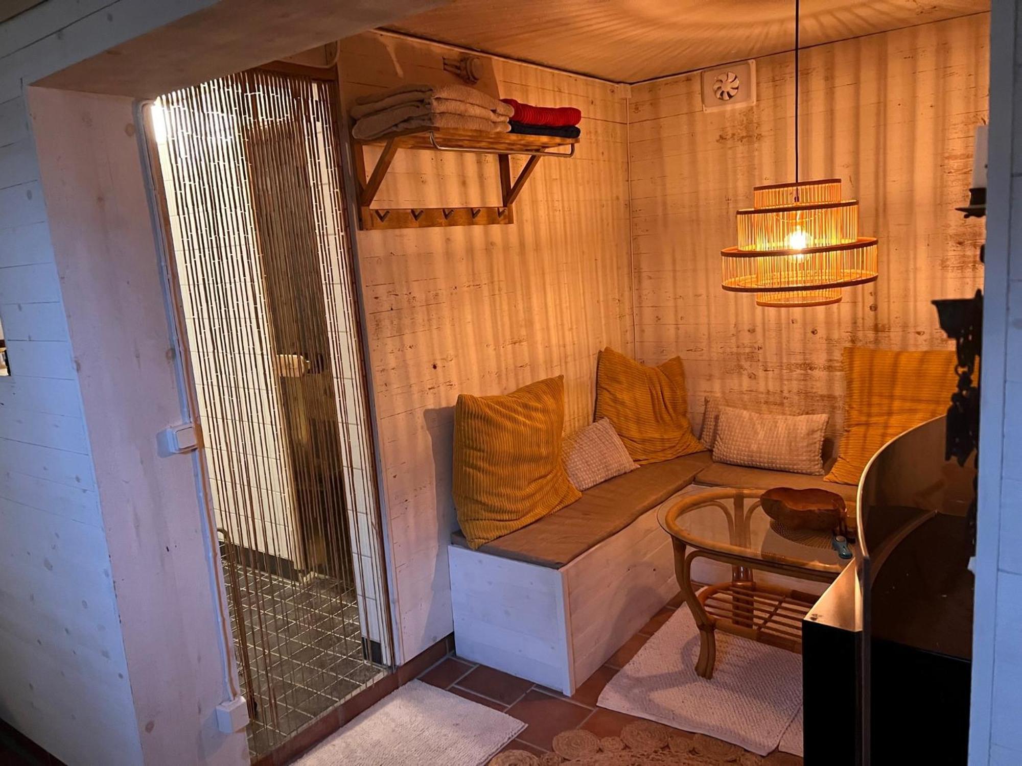 The Guest House. Gammelstaden Екстер'єр фото