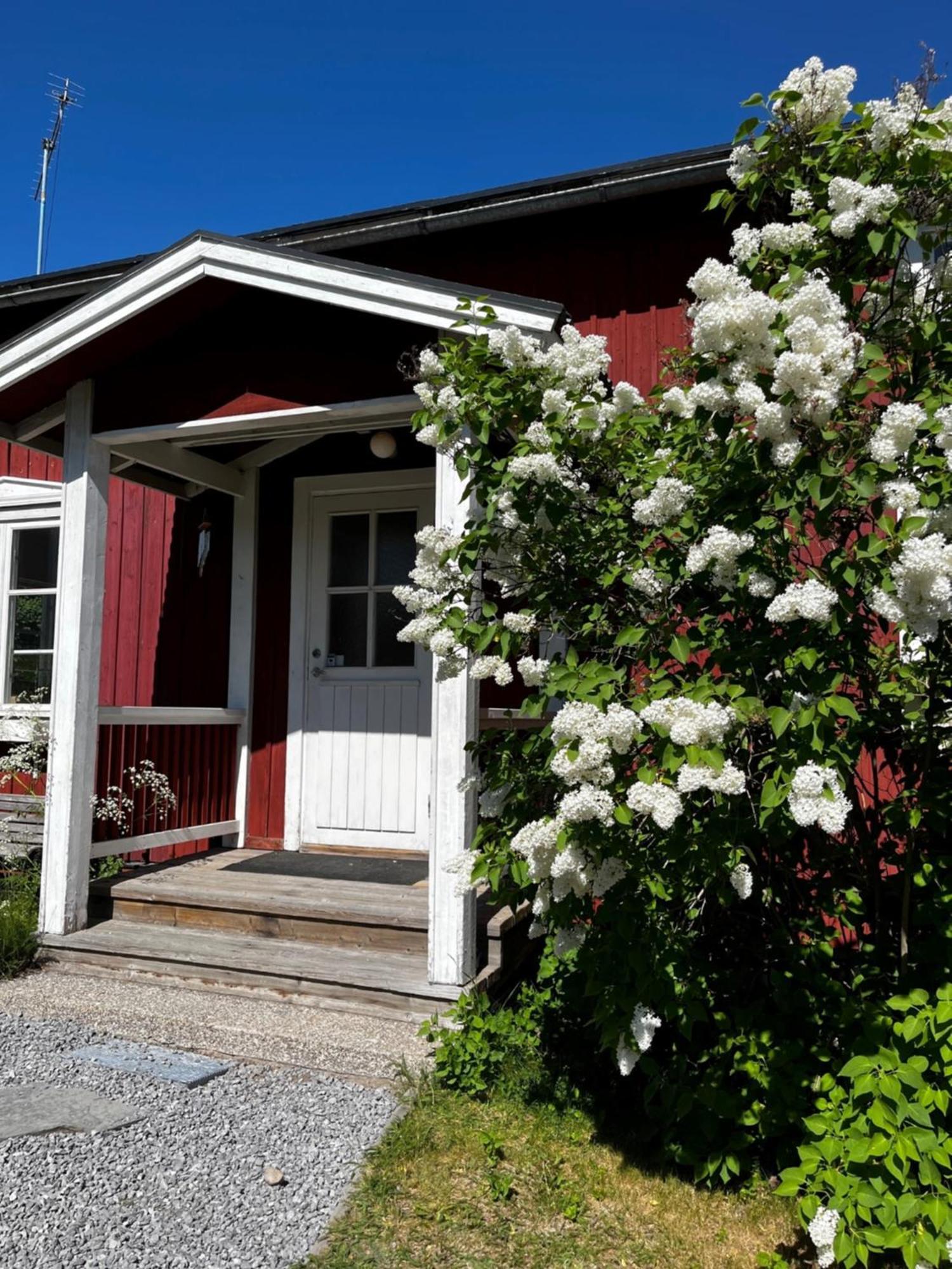 The Guest House. Gammelstaden Екстер'єр фото